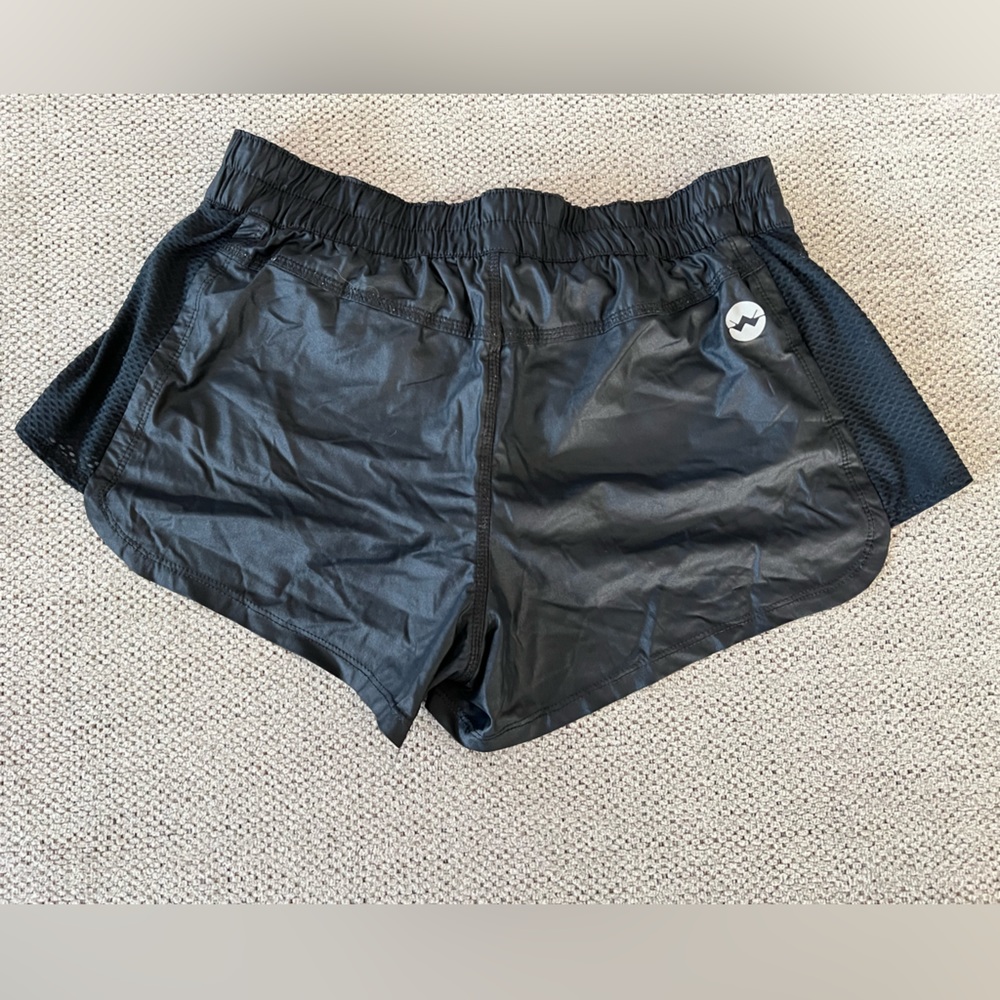 Without Walls shorts S - Picture 2 of 5